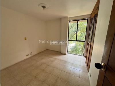 Apartamento en venta en Zuniga, Envigado · foto 9 de 12