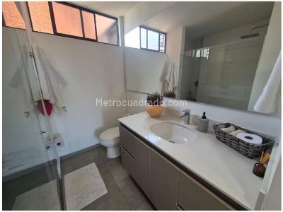 Apartamento de 3 alcobas en venta en Cumbres, Envigado, 128 m² · foto 10 de 20