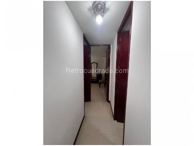 Apartamento de 2 alcobas en venta en El Poblado, Medellín, 121 m² · foto 18 de 18