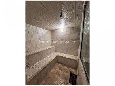 Casa de 4 alcobas en venta en Loma Del Escobero, Envigado, 390 m² · foto 8 de 19