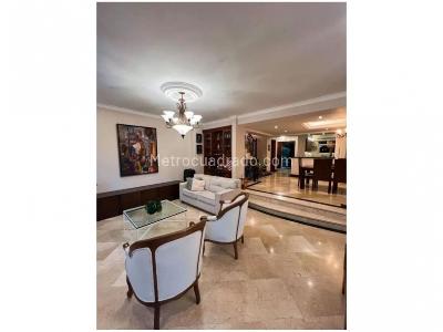 Casa de 4 alcobas en venta en Loma Del Escobero, Envigado, 390 m² · foto 11 de 19