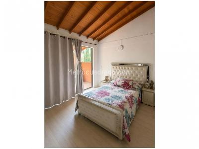 Casa de 2 alcobas en venta en Bello, Bello, 127 m² · foto 8 de 20