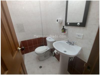 Casa de 4 alcobas en venta en Cabanas, Bello, 216 m² · foto 7 de 17