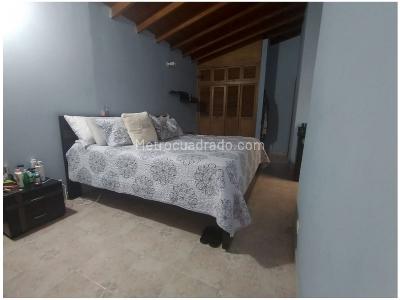 Casa de 4 alcobas en venta en Cabanas, Bello, 216 m² · foto 12 de 17