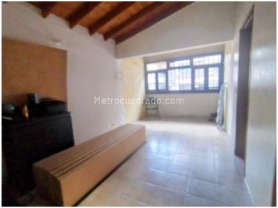 Casa de 4 alcobas en venta en Cabanas, Bello, 216 m² · foto 13 de 17