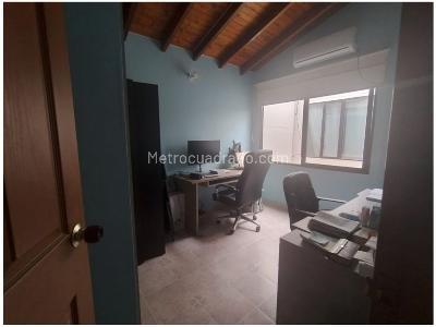 Casa de 4 alcobas en venta en Cabanas, Bello, 216 m² · foto 14 de 17