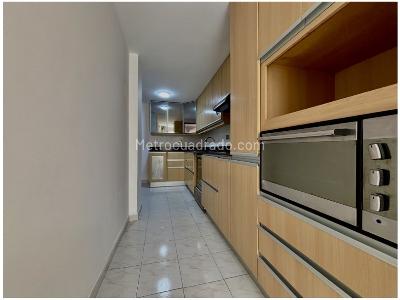 Casa de 4 alcobas en venta en Loma Del Chocho, Envigado, 204 m² · foto 9 de 20