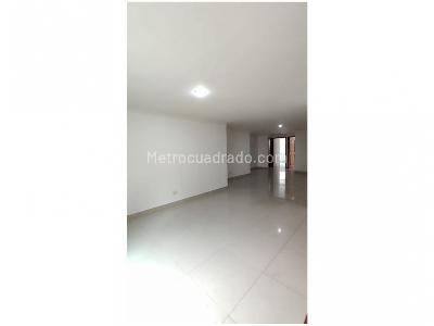 Apartamento de 4 alcobas en venta en Laureles, Medellín, 112 m² · foto 7 de 20