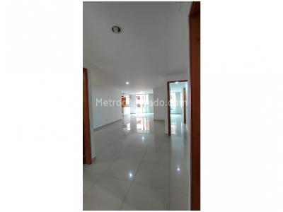 Apartamento de 4 alcobas en venta en Laureles, Medellín, 112 m² · foto 13 de 20