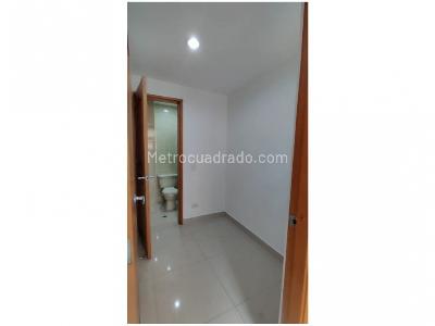 Apartamento de 4 alcobas en venta en Laureles, Medellín, 112 m² · foto 14 de 20