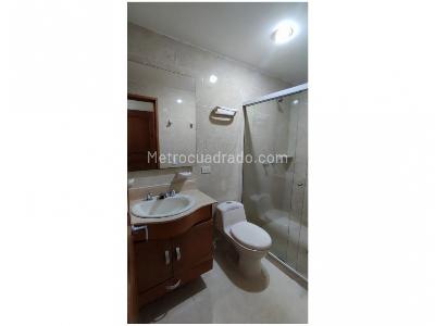 Apartamento de 4 alcobas en venta en Laureles, Medellín, 112 m² · foto 19 de 20