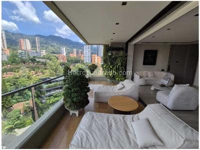 Apartamento de 3 alcobas en venta en Medellin, Medellín, 198 m² · foto 3 de 20