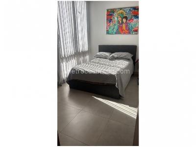 Casa de 4 alcobas en venta en Envigado, Medellín, 385 m² · foto 9 de 11