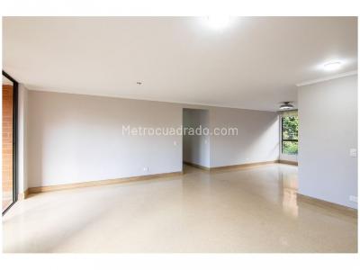 Apartamento de 3 alcobas en venta en El Poblado, Medellín, 142 m² · foto 4 de 20