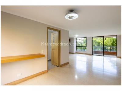 Apartamento de 3 alcobas en venta en El Poblado, Medellín, 142 m² · foto 8 de 20