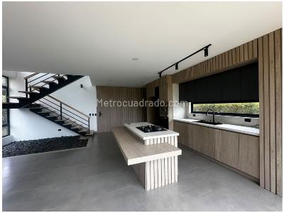 Casa de 3 alcobas en venta en Gualanday, Rionegro, 181 m² · foto 3 de 20