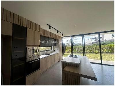 Casa de 3 alcobas en venta en Gualanday, Rionegro, 181 m² · foto 4 de 20