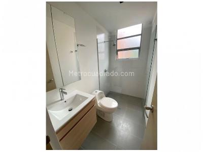 Apartamento de 3 alcobas en venta en Loma Del Esmeraldal, Envigado, 169 m² · foto 15 de 20
