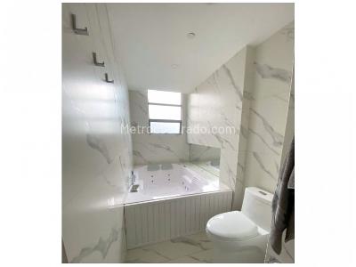 Apartamento de 3 alcobas en venta en Loma Del Esmeraldal, Envigado, 169 m² · foto 20 de 20