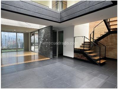 Casa de 3 alcobas en venta en Loma El Atravesado, Envigado, 289 m² · foto 7 de 20