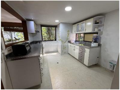 Apartamento de 3 alcobas en venta en El Poblado, Medellín, 175 m² · foto 7 de 20