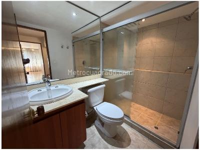 Apartamento de 3 alcobas en venta en El Poblado, Medellín, 175 m² · foto 13 de 20