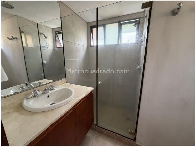 Apartamento de 3 alcobas en venta en El Poblado, Medellín, 175 m² · foto 16 de 20