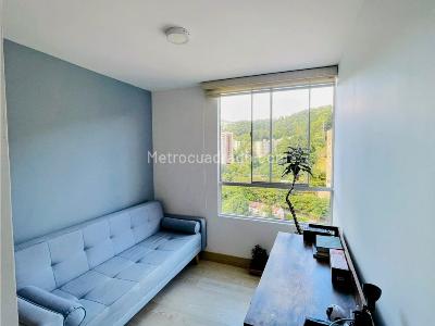 Apartamento de 3 alcobas en venta en El Poblado, Medellín, 73 m² · foto 6 de 20