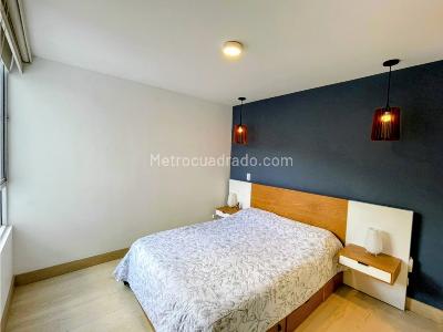 Apartamento de 3 alcobas en venta en El Poblado, Medellín, 73 m² · foto 9 de 20