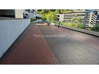 Apartamento de 3 alcobas en venta en El Poblado, Medellín, 73 m² · foto 18 de 20