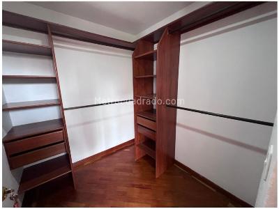 Apartamento de 3 alcobas en venta en El Poblado, Medellín, 175 m² · foto 18 de 20