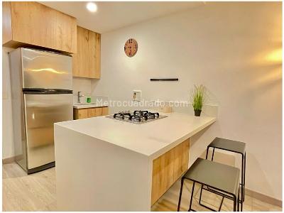 Apartaestudio en venta en El Poblado, Medellín, 55 m² · foto 10 de 20