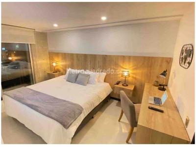 Apartaestudio en venta en El Poblado, Medellín, 55 m² · foto 15 de 20