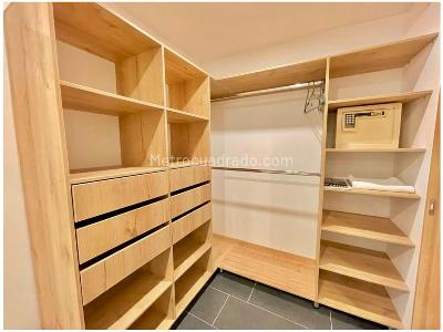 Apartaestudio en venta en El Poblado, Medellín, 55 m² · foto 20 de 20