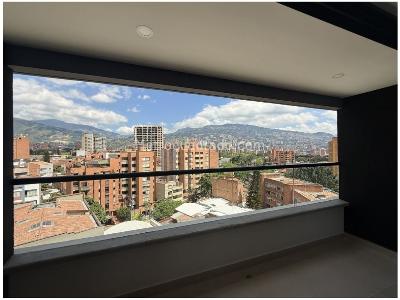 Apartamento en venta en Laureles, Medellín · foto 3 de 20