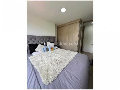 Apartamento de 3 alcobas en venta en Sabaneta, Sabaneta, 86 m² · foto 9 de 15