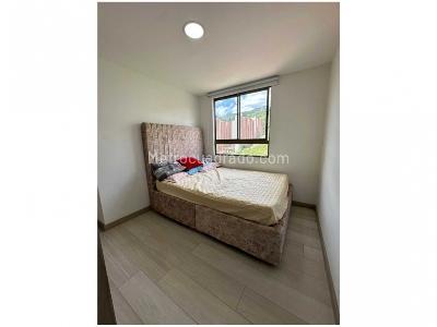 Apartamento de 3 alcobas en venta en Sabaneta, Sabaneta, 86 m² · foto 12 de 15