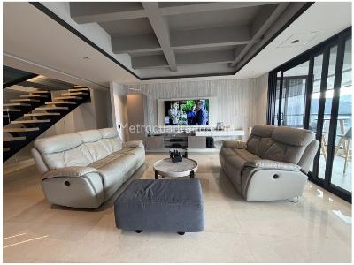 Apartamento de 1 alcoba en venta en Loma De Las Brujas, Envigado, 81 m² · foto 3 de 20
