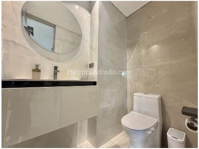 Apartamento de 1 alcoba en venta en Loma De Las Brujas, Envigado, 81 m² · foto 12 de 20