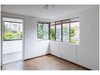 Apartamento en venta en Laureles, Medellín · foto 4 de 20
