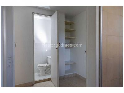 Apartamento en venta en Laureles, Medellín · foto 8 de 20