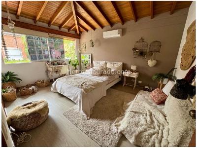 Casa de 3 alcobas en venta en Benedictinos, Envigado, 318 m² · foto 20 de 20