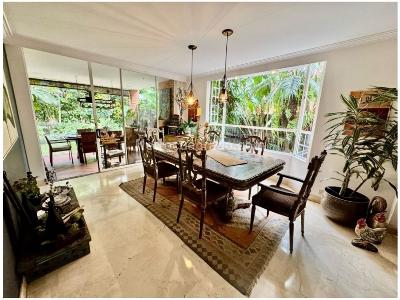 Casa de 3 alcobas en venta en Benedictinos, Envigado, 318 m² · foto 15 de 20