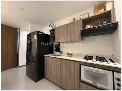 Apartaestudio en venta en Loma De Las Brujas, Envigado, 64 m² · foto 8 de 18