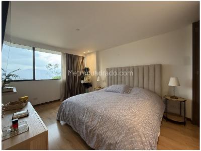 Apartaestudio en venta en Loma De Las Brujas, Envigado, 64 m² · foto 17 de 18