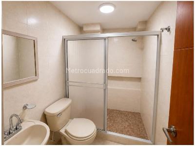 Apartamento en venta en La America, Medellín · foto 8 de 12