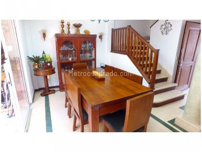 Casa de 4 alcobas en venta en Loma Del Esmeraldal, Envigado, 187 m² · foto 10 de 20