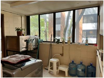 Apartamento en venta en El Poblado, Medellín · foto 5 de 20