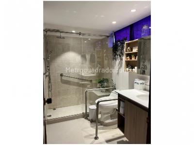 Apartamento en venta en El Poblado, Medellín · foto 6 de 20
