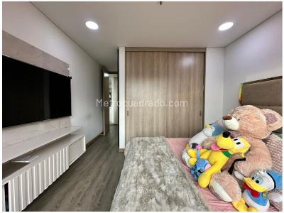 Apartamento en venta en El Poblado, Medellín · foto 14 de 20
